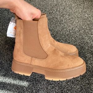 Primark Tan Combat Boots